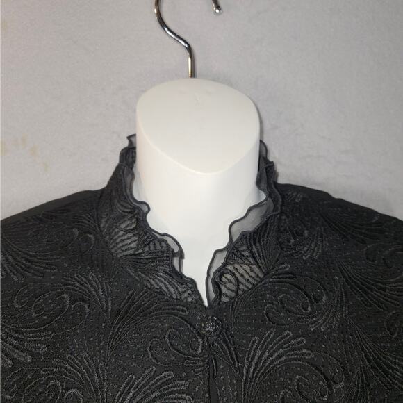 Julibone Womens Size 9 Blouse Black Neutral Career Embroidered Goth Whimsigoth - Picture 3 of 13